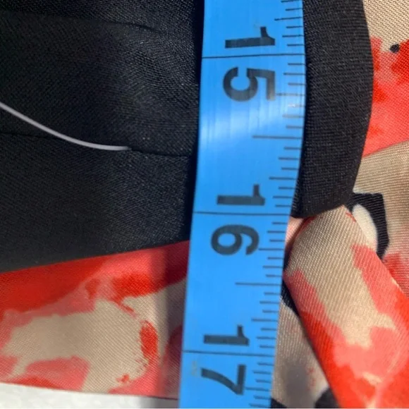 Le Suit pink, red, and Black Floral Blazer and skirt set women’s size 8 NWT - Picture 16 of 17